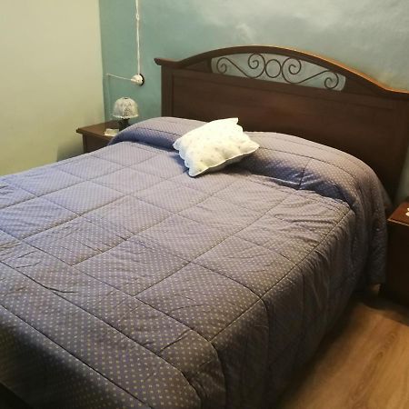 אאוסטה La Petite Maison מראה חיצוני תמונה